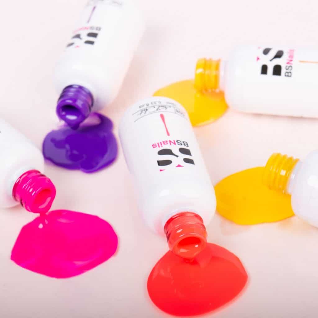 BSNAILS Gel Paint Led UV con pincel fino en botella 10 ml