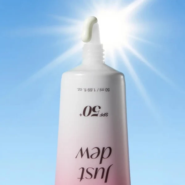 MEDICUBE PDRN Hydrating UV Serum - Fotoprotector 50+ PA++++ - Imagen 8